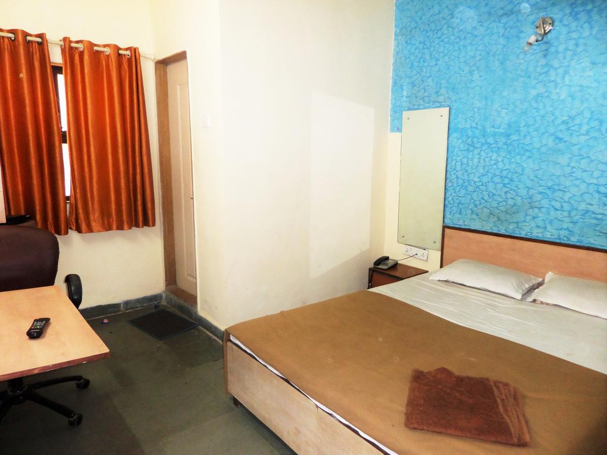 Ashtavinayak Residency Hotel Pune Exterior foto